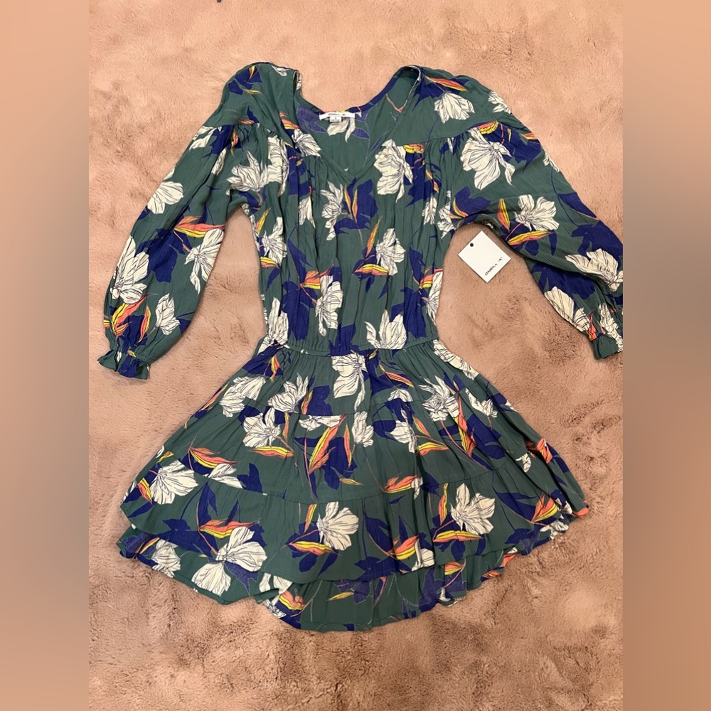 O’Neil floral Dress / size Small / NWT